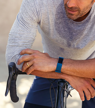 Charge 2 in a Classic blue band.